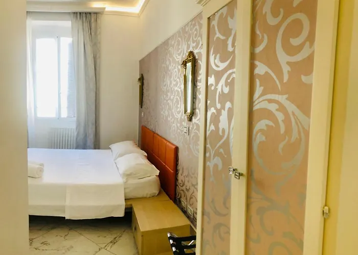 Parisa Bed & Breakfast 3*