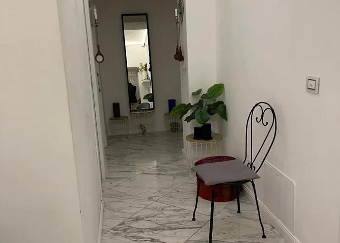 Bed & Breakfast Parisa 3*